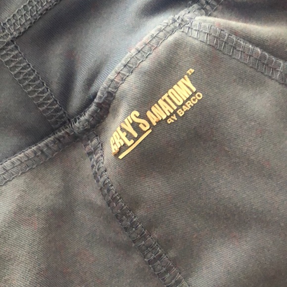 Two Grey’s anatomy scrub pants - Picture 3 of 3